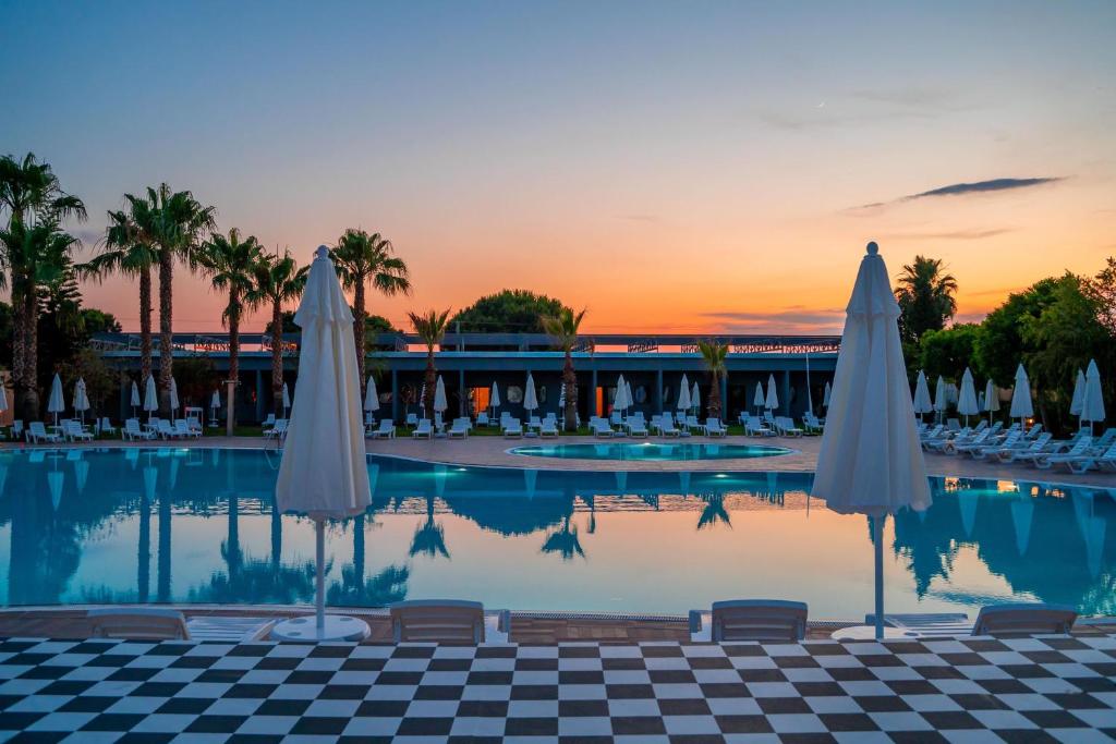 لابی و فضای عمومی Amon Hotel Belek - تصویر ۵