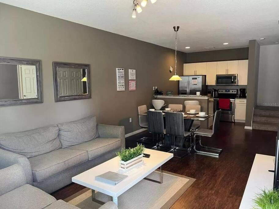 Exceptional Disney King Bed Suite Free Parking Kissimmee Updated 2022 S - Craigslist Outdoor Furniture Tampa Exceptional Disney King Bed Suite Free Parking Kissimmee Updated 2022 S - Craigslist Outdoor Furniture Tampa