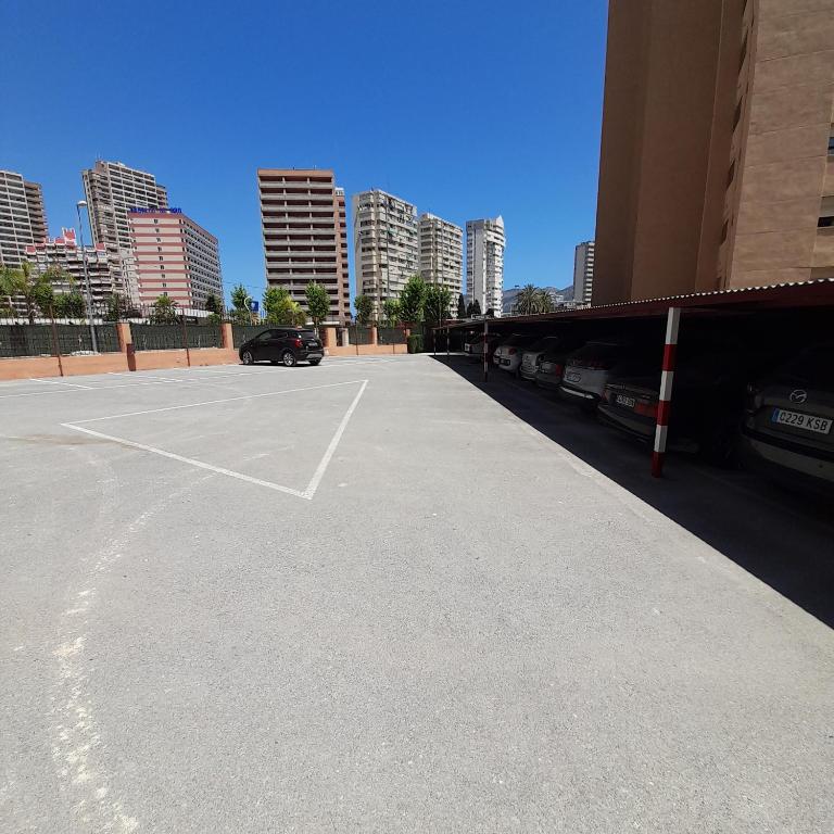 Fotografie z fotogalerie ubytování Apartment Glamour Alhambra Rincon de Loix Benidorm-sea view-free parking, Wi-Fi, pool, new air conditioning v destinaci Benidorm