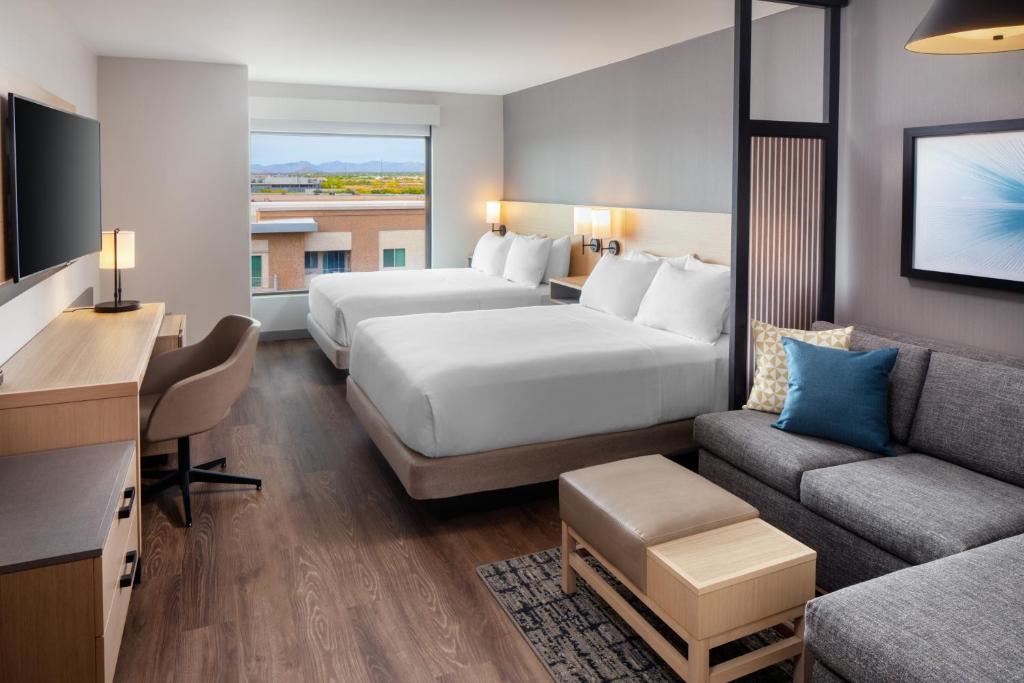 Hyatt Place Scottsdale North photo