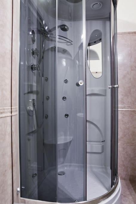 A bathroom at Locanda Modigliani