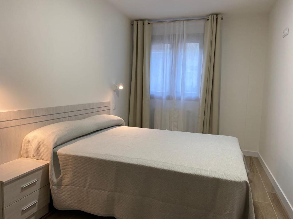 Fotografie z fotogalerie ubytování Apartamentos Torreones de Cartes v destinaci Cartes