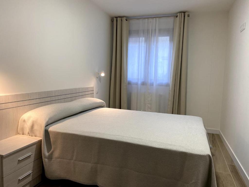 Fotografie z fotogalerie ubytování Apartamentos Torreones de Cartes v destinaci Cartes