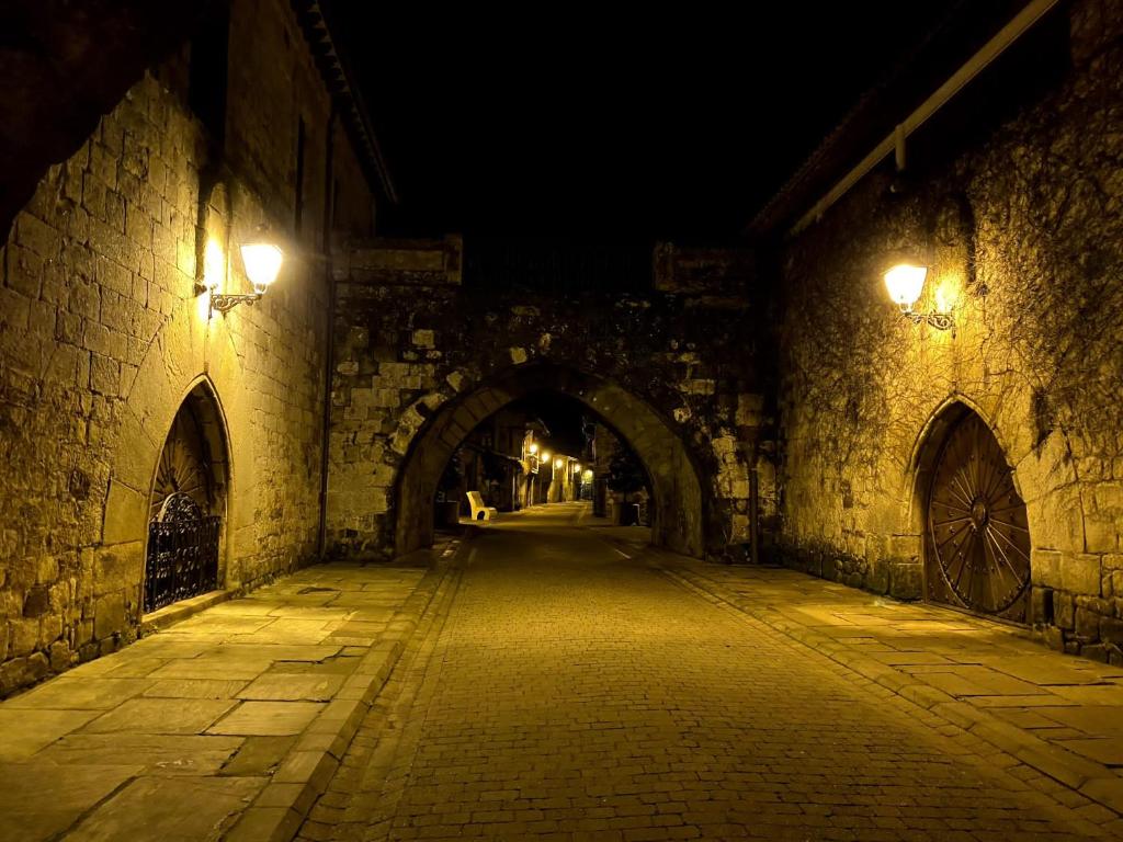 Fotografie z fotogalerie ubytování Apartamentos Torreones de Cartes v destinaci Cartes
