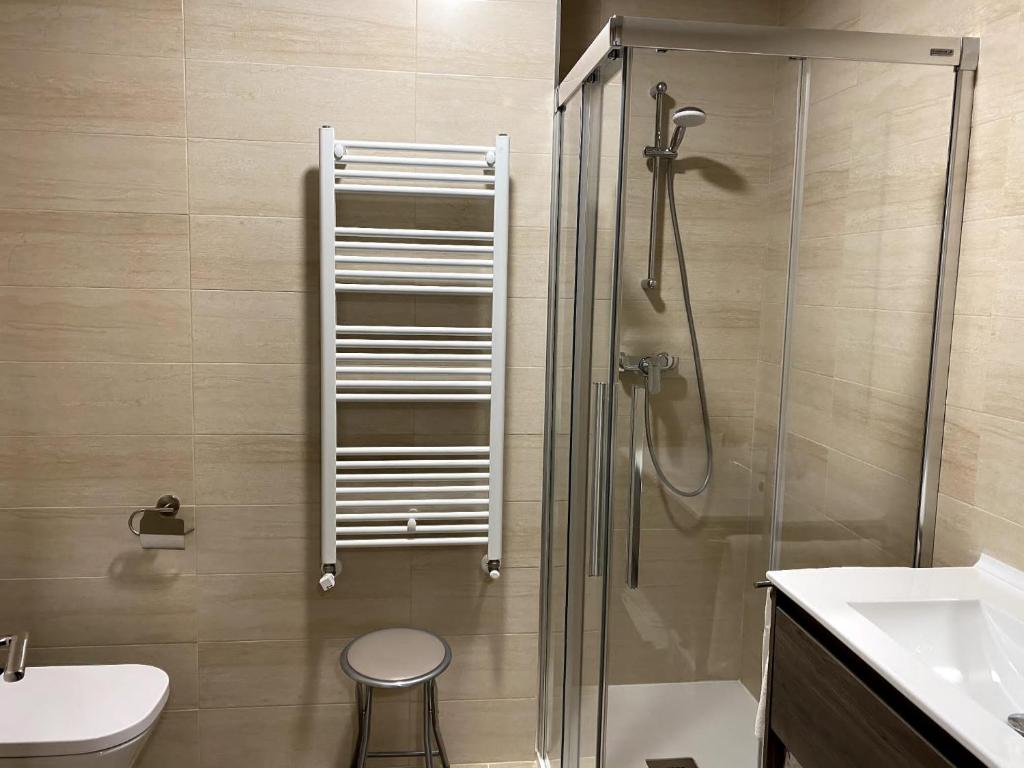 Fotografie z fotogalerie ubytování Apartamentos Torreones de Cartes v destinaci Cartes