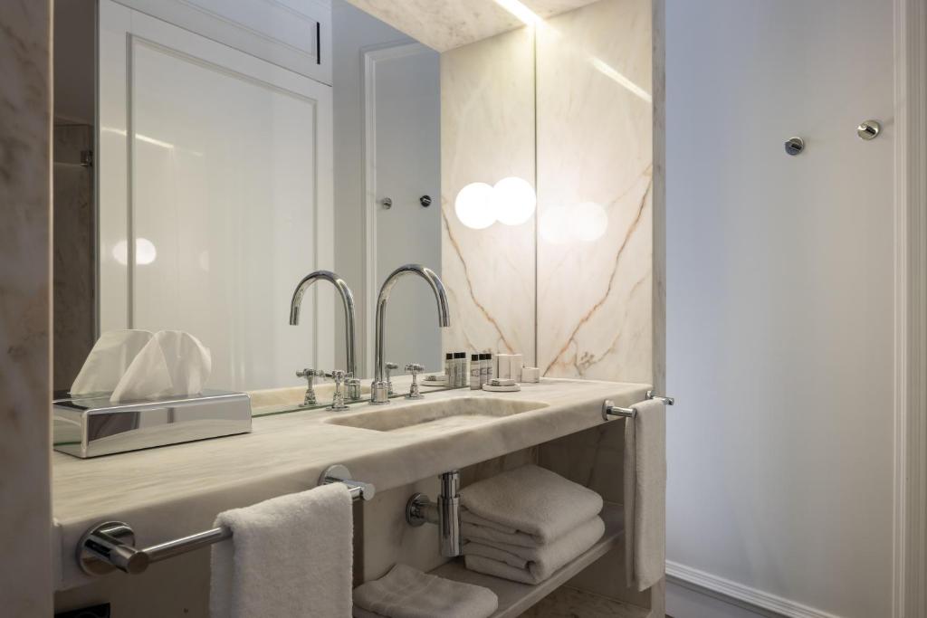 Lisboa Pessoa Hotel - 12