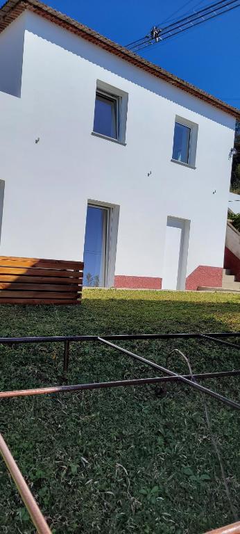 Budova, kde se prázdninový areál nachází