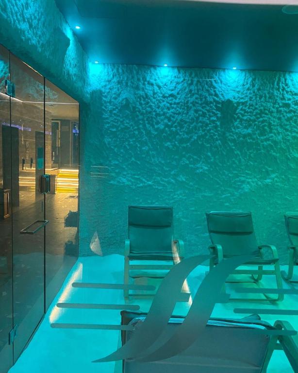 Luxury home - Image 10