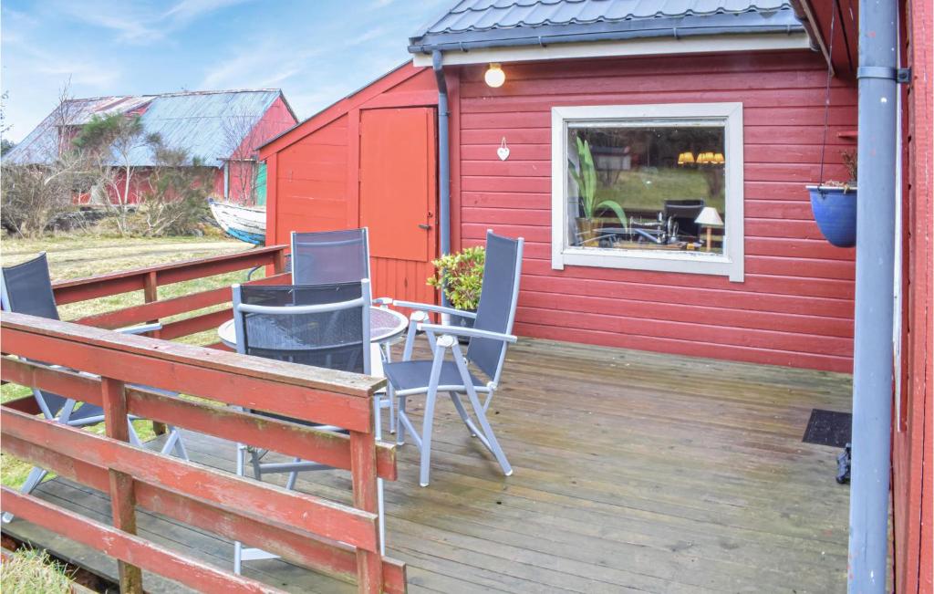 Amazing Home In Fonnes With Wifi - Holiday Home Home Met Drie Slaapkamers