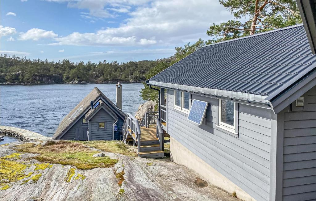 3 Bedroom Stunning Home In Masfjorden - Three-Bedroom Holiday Home