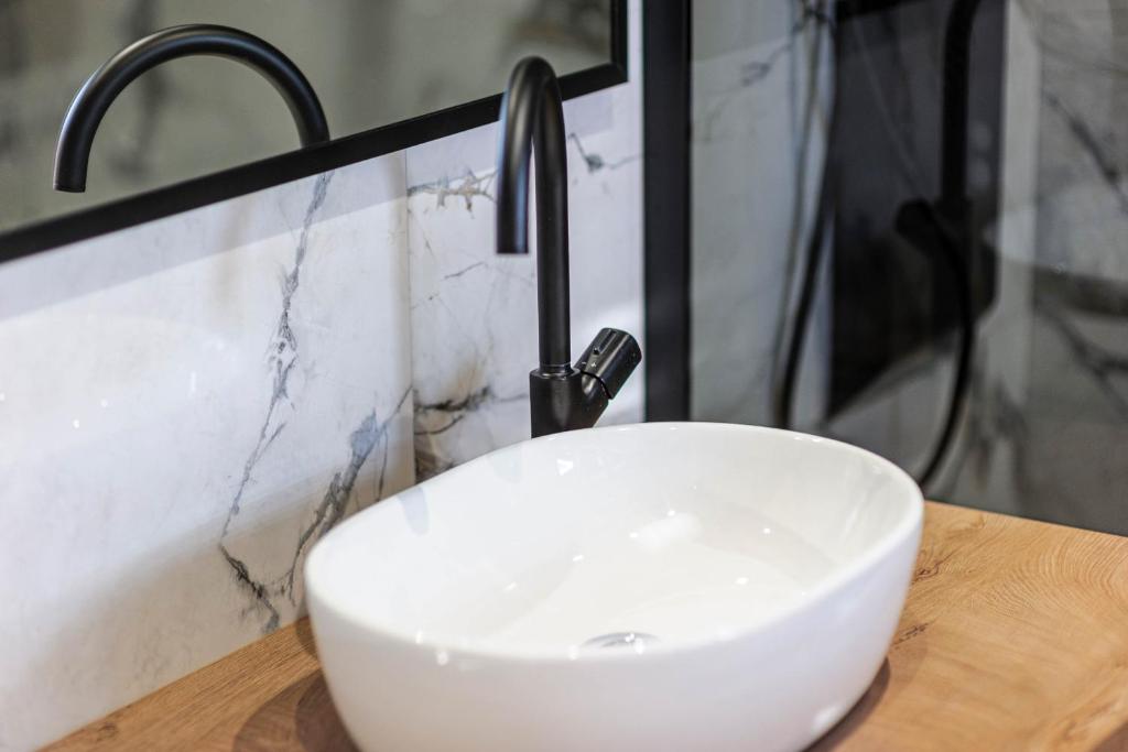 Wine Garden Rooms - 15