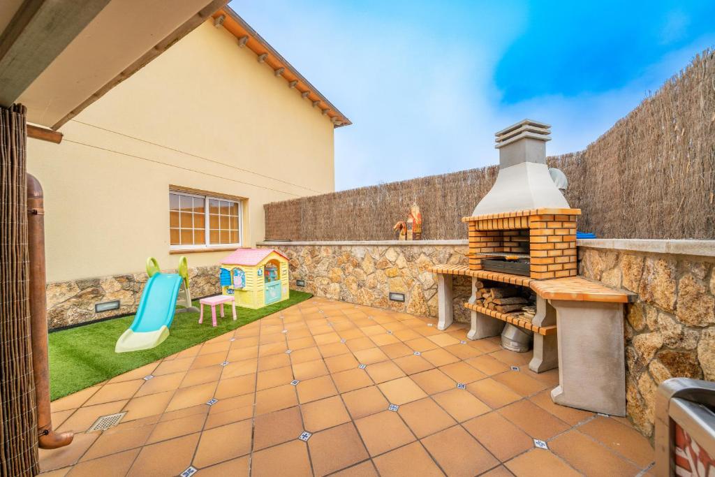 HomeHolidaysRentals Romeo - Costa Brava, Blanes – Updated ...
