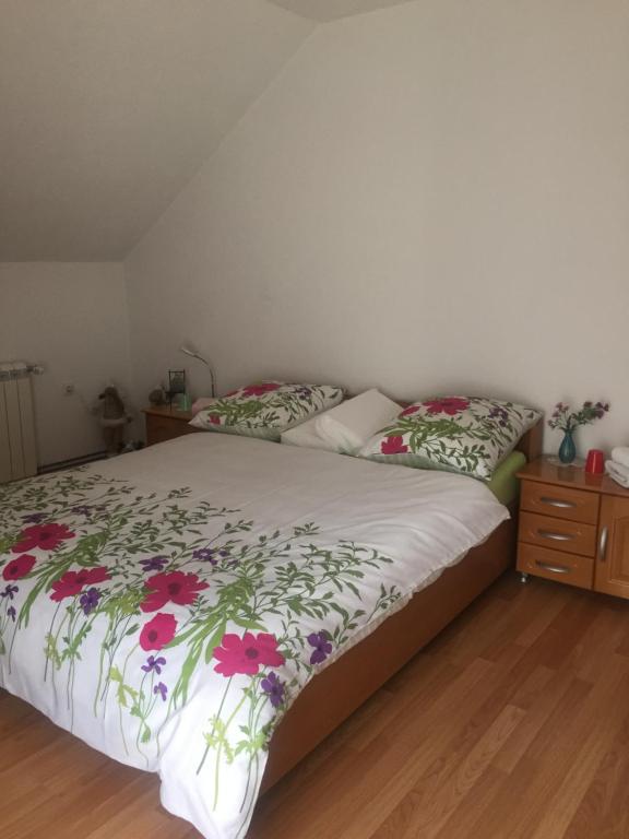 Postel nebo postele na pokoji v ubytování Vila Jakovljević