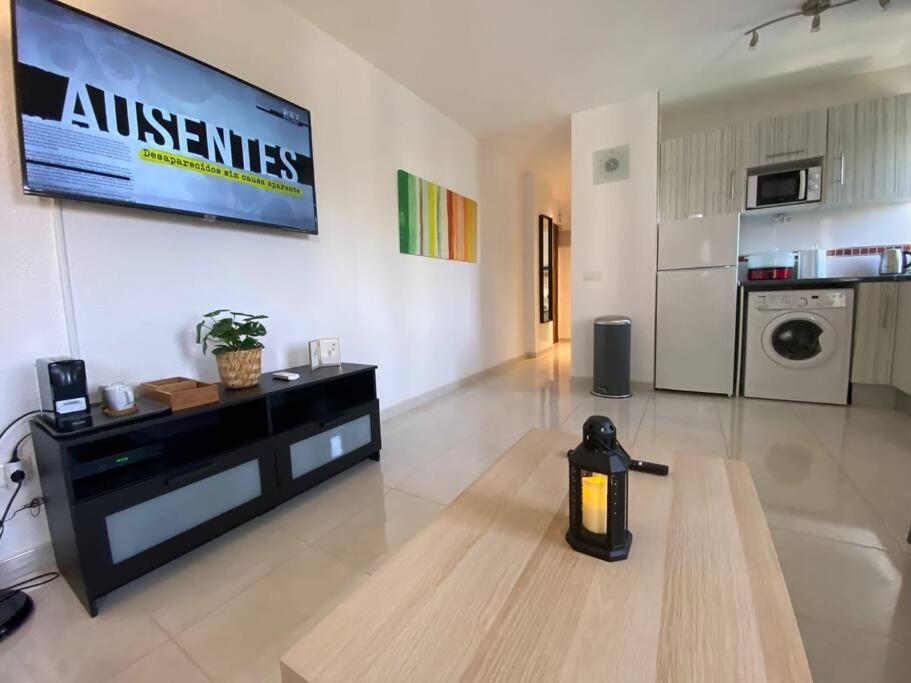 Kuchyň nebo kuchyňský kout v ubytování Apartamento Agata 208 Benalmádena 2 hermosas terrazas