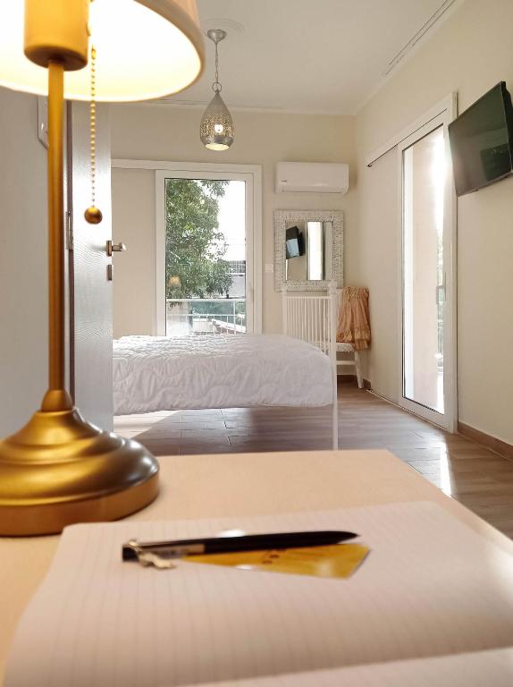 Lilly Apartments - 8