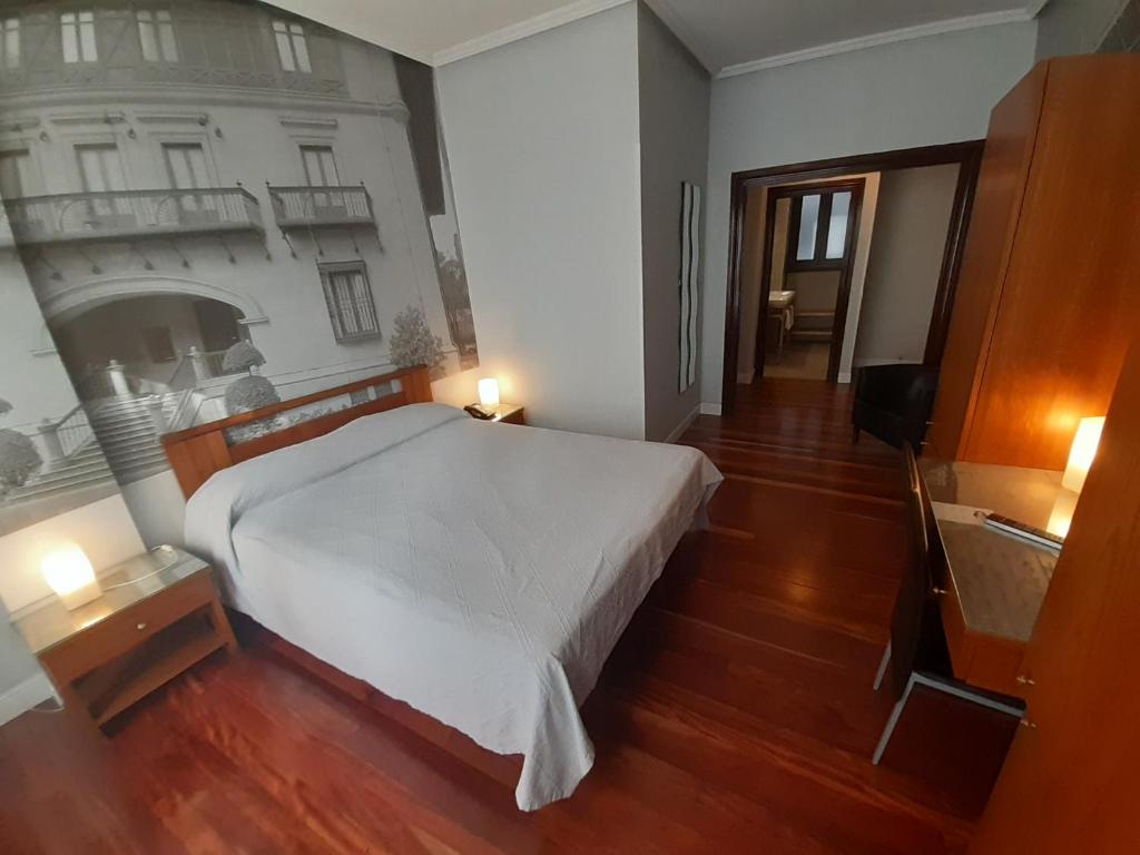 Hotel Photo Zabalburu - Resim 38