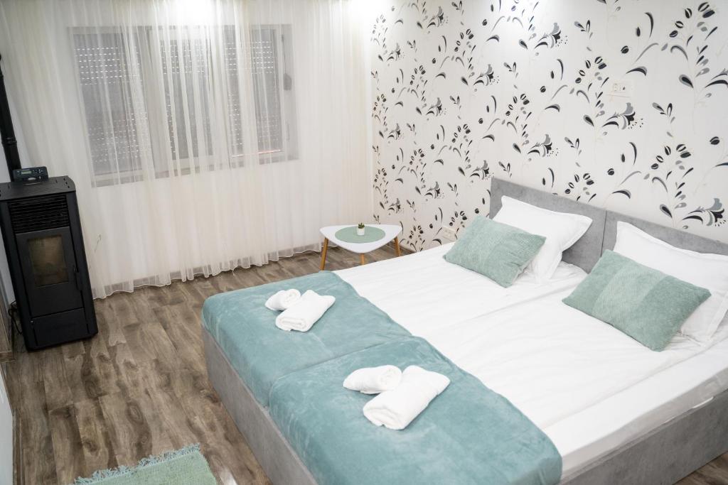 Apartament la Malul Dunării - Appartement D'une Chambre