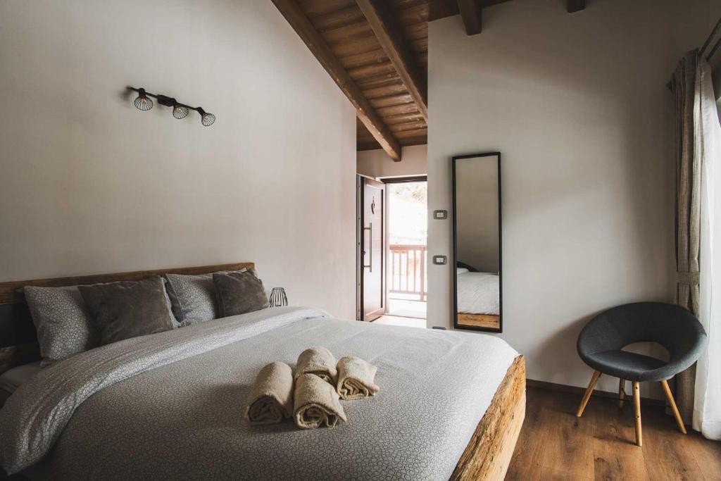 Posteľ alebo postele v izbe v ubytovaní Coste del Gaggio - Country House B&B - Garda Trentino