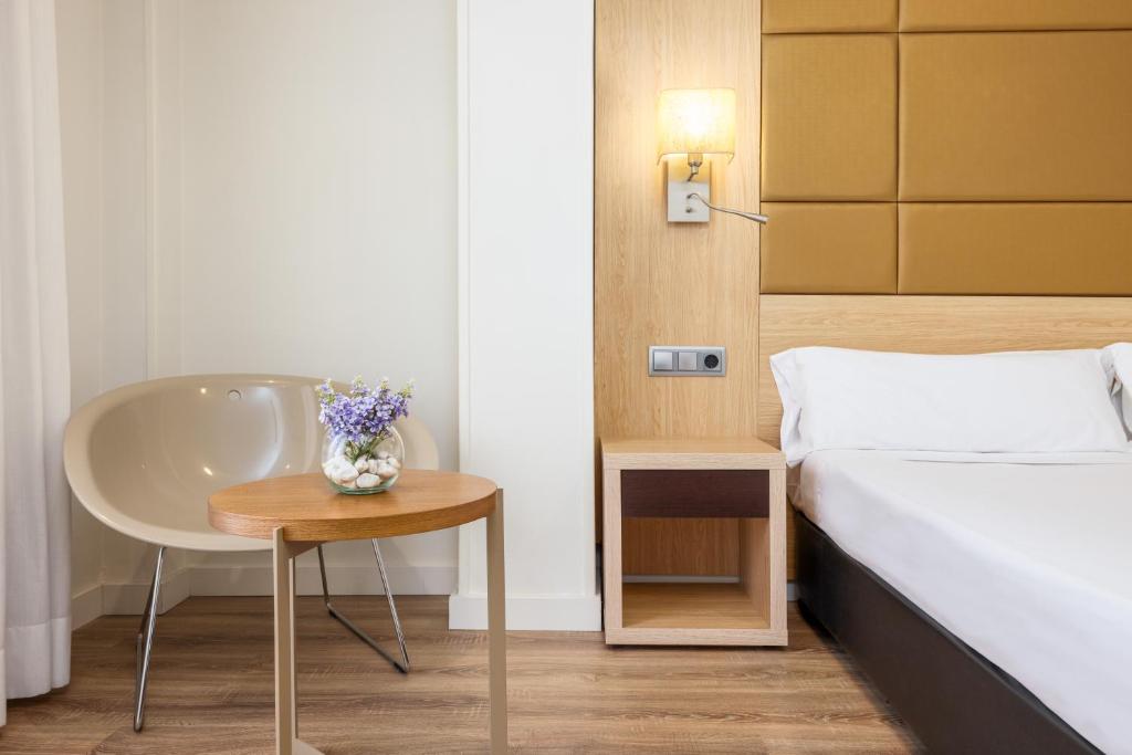 Virgen de los Reyes - Resim 33