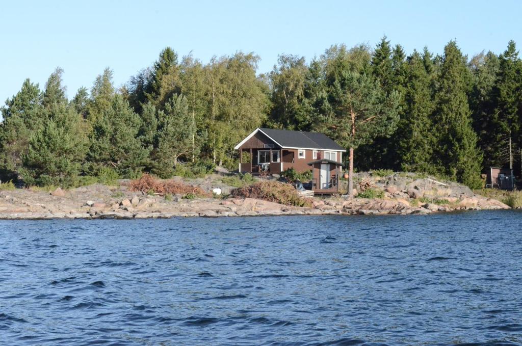 Lökskär Stuga