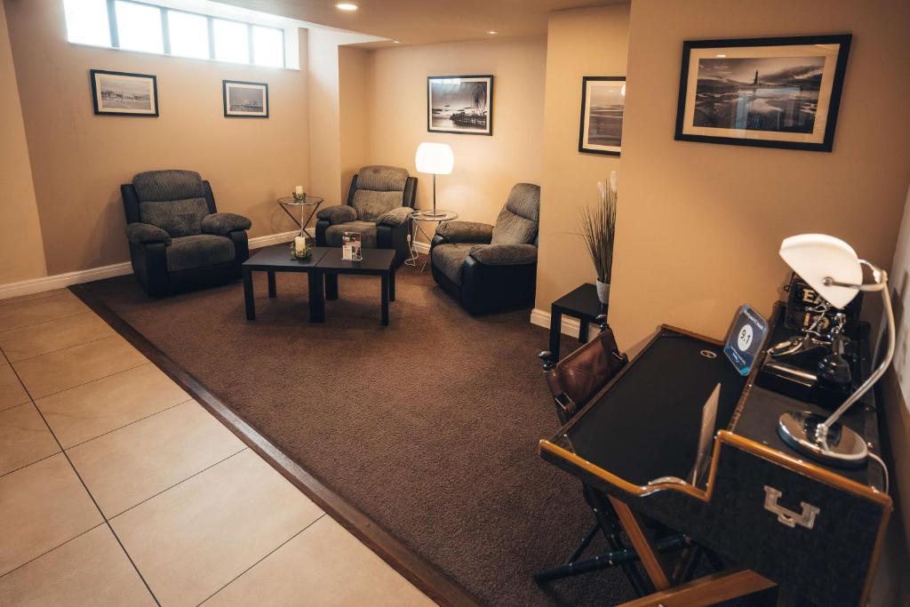 Blackpool Football Club Stadium Hotel, a member of Radisson Individuals - Resim 44