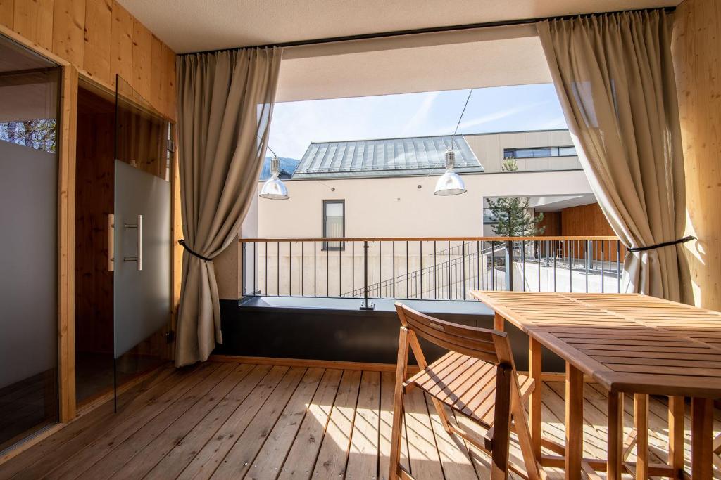 Balkón nebo terasa v ubytování das bleibt Alpine Suites
