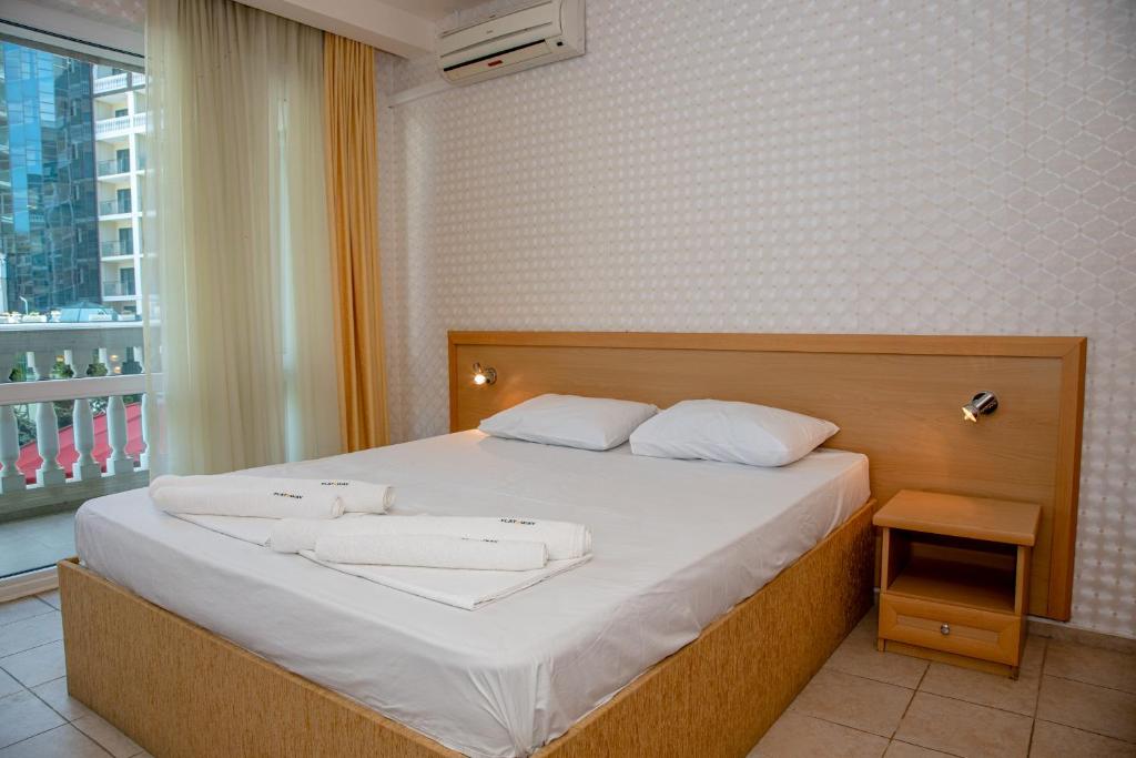 Sunny Studio in Sunny Beach - Studio With Balcony