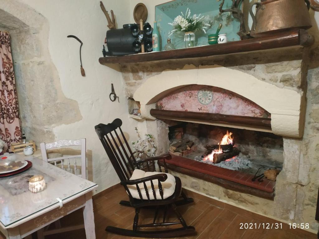 Amazing Stone Villas - One-Bedroom House