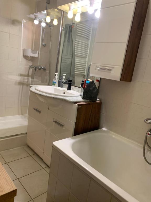 Kúpeľňa v ubytovaní Furó-Lak 1 Apartman Hajdúszoboszló