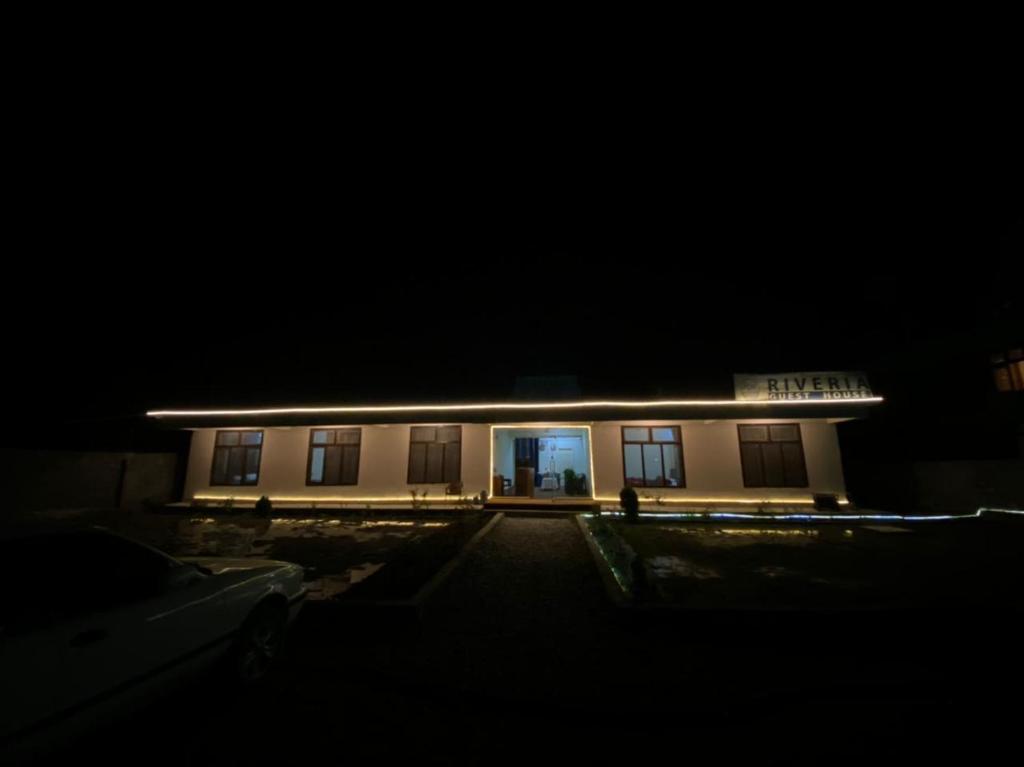 Riveria Guest House Sost - Housity