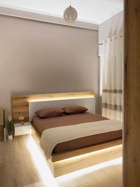 Newly renovated ONE bedroom apartment in Tirana - Image 2