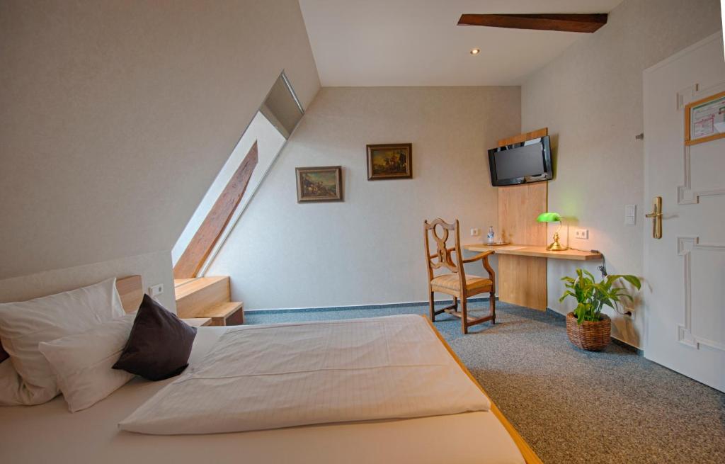 Hotel Stadtpalais - Habitación Individual En El Casco Histórico.
