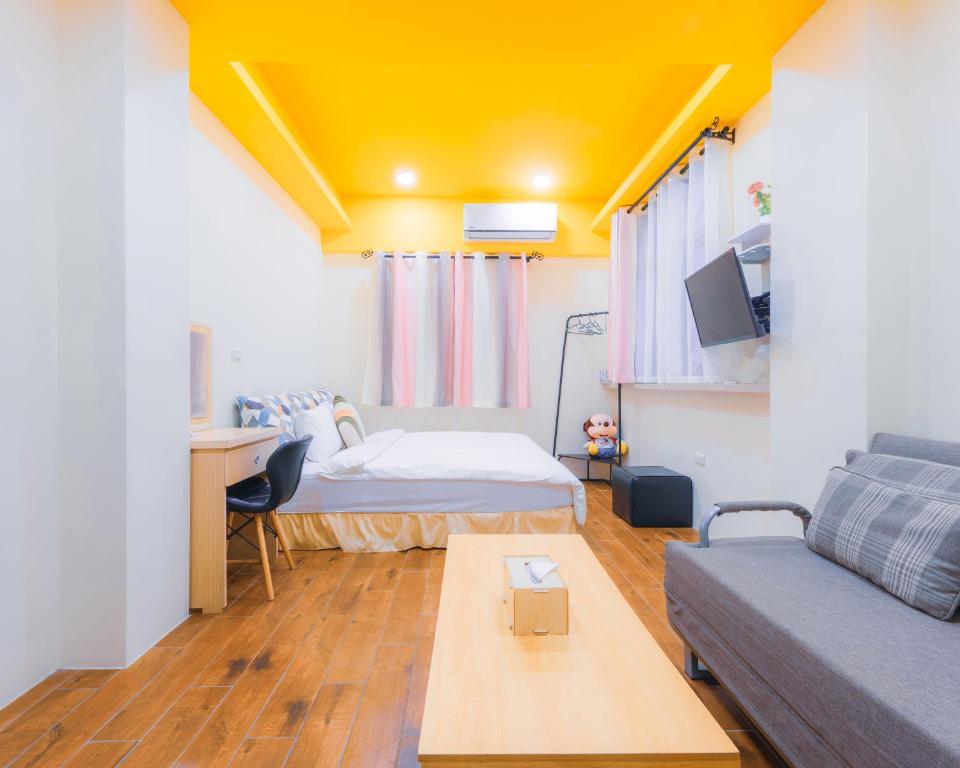 Postel nebo postele na pokoji v ubytování Hello Inn