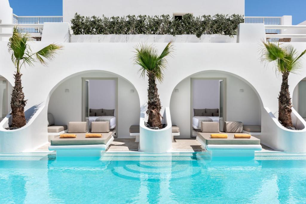 Santorini Kastelli Resort - Luxury Swim Up Suite