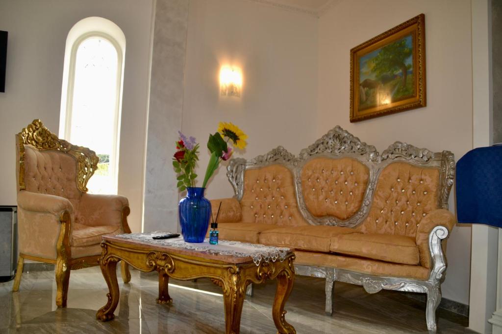 Posezení v ubytování Sperlonga Paradise Suites 500m dal mare in estate Servizio navetta per Sperlonga centro