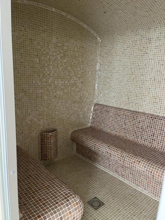 Posedenie v ubytovaní Brookforest Apartman
