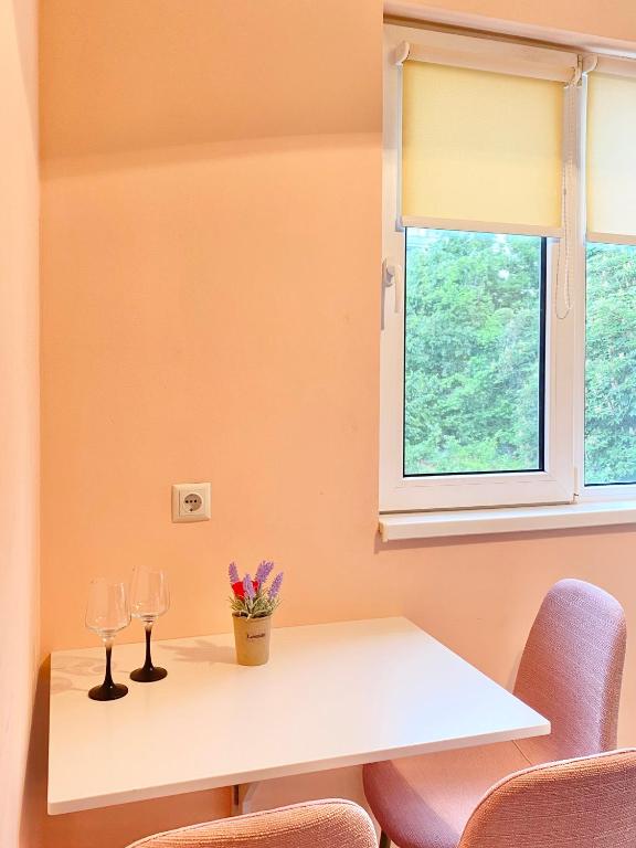 Fotografie z fotogalerie ubytování Sunny Central Apartment with TV & Wi-Fi v destinaci Stara Zagora