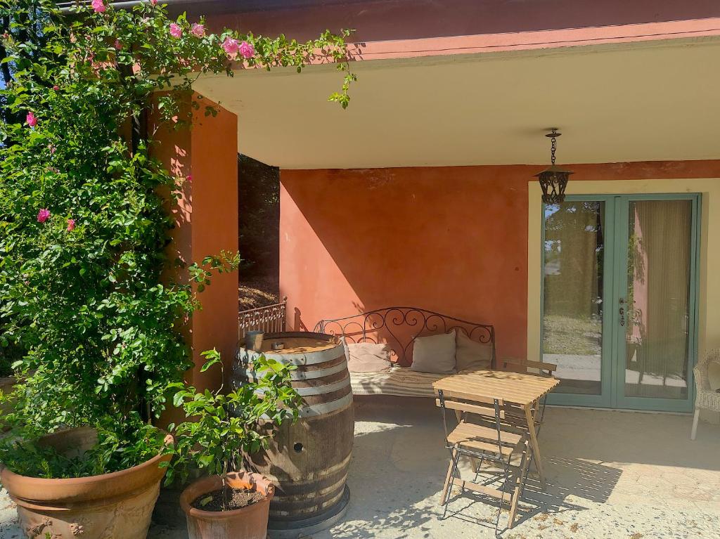 Balkón nebo terasa v ubytování Monfrà - Ospitalità Rurale, Vigneti e Cantina