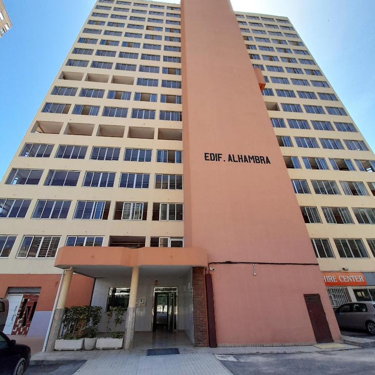 Fotografie z fotogalerie ubytování Apartment Glamour Alhambra Rincon de Loix Benidorm-sea view-free parking, Wi-Fi, pool, new air conditioning v destinaci Benidorm