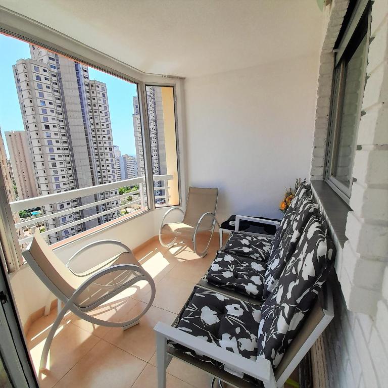 Fotografie z fotogalerie ubytování Apartment Glamour Alhambra Rincon de Loix Benidorm-sea view-free parking, Wi-Fi, pool, new air conditioning v destinaci Benidorm