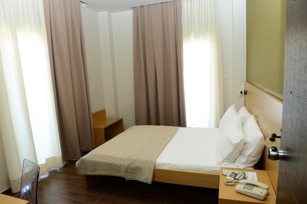 Ionion Hotel - Habitación Individual