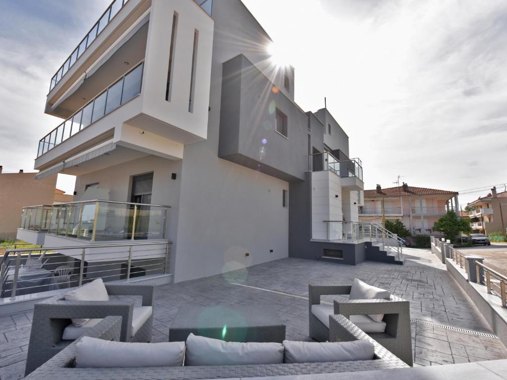Balkón nebo terasa v ubytování Christina Suites