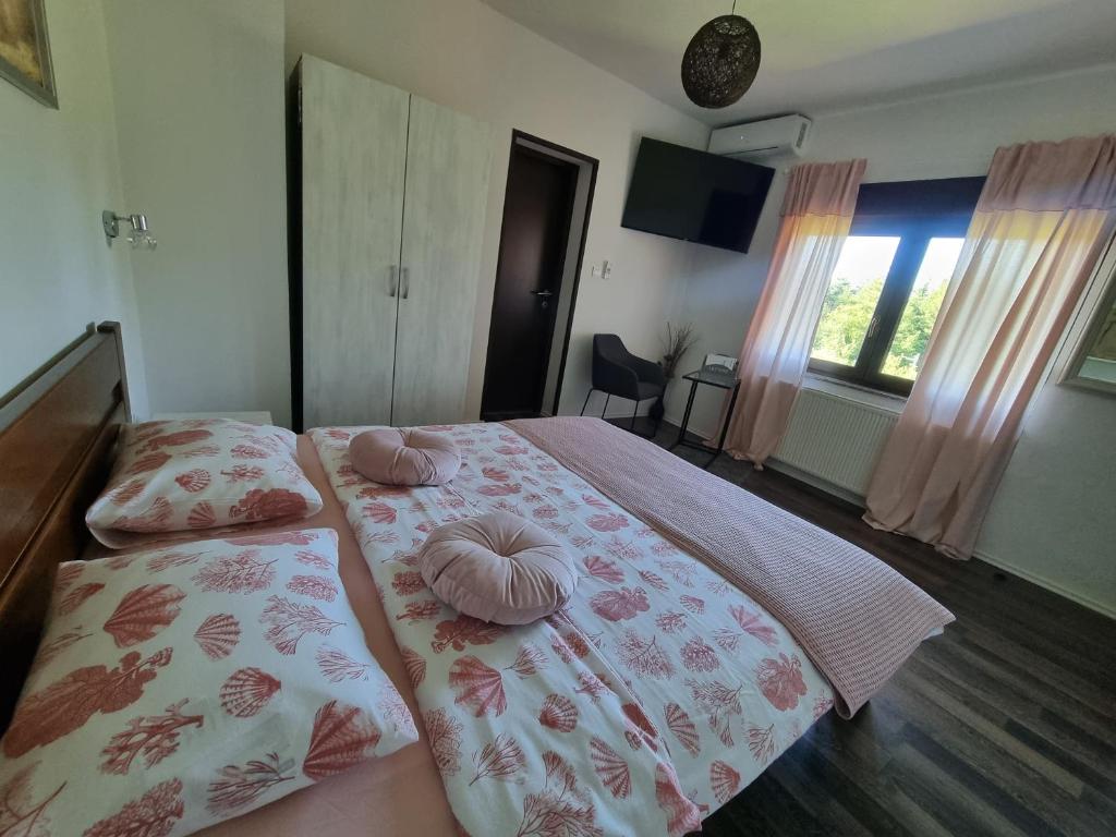 4 Seasons Guest House - 3