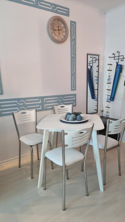 Fotografie z fotogalerie ubytování Апартамент BLUE SUMMER - уют, близо до морето v destinaci Burgas City