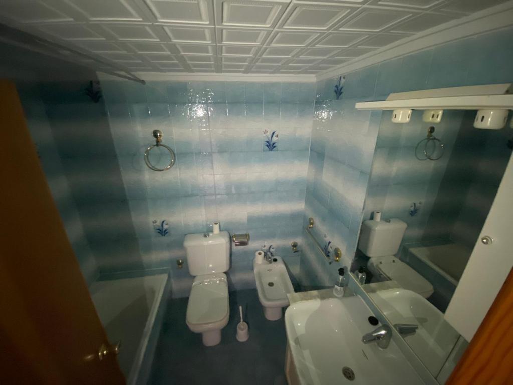 A bathroom at Florazar 2 Cullera