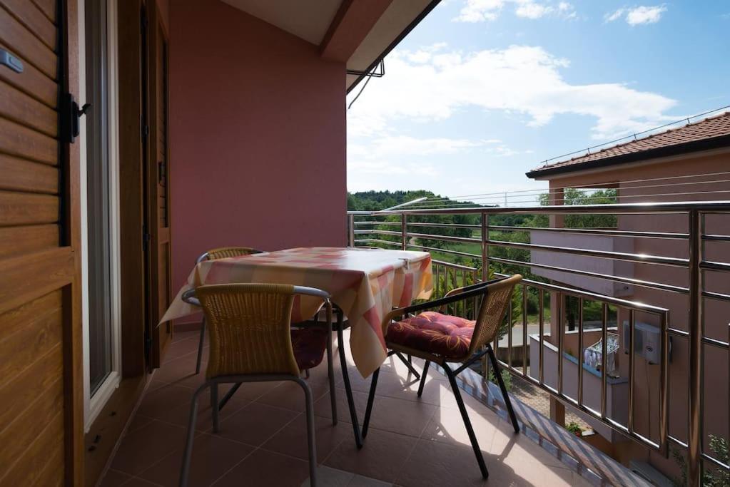 Balkón nebo terasa v ubytování Apartments Lorena