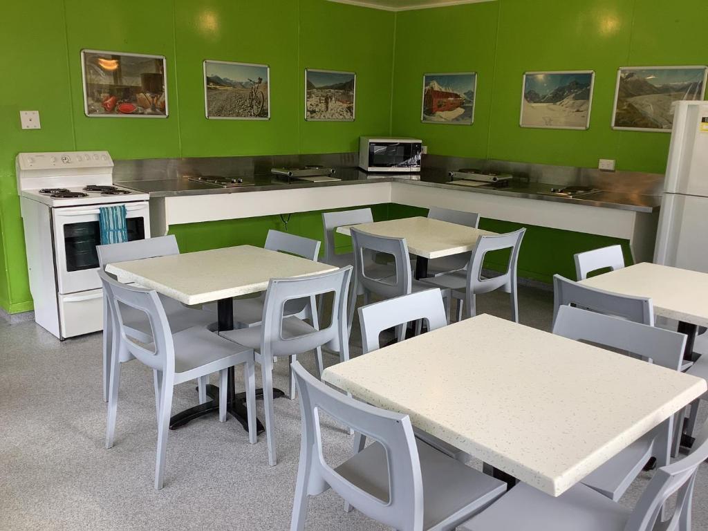 Glenmark Holiday Park - Resim 12