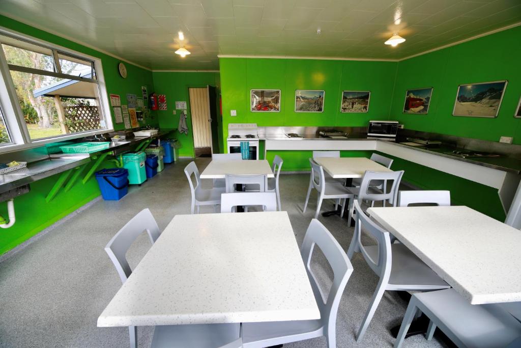 Glenmark Holiday Park - Resim 19