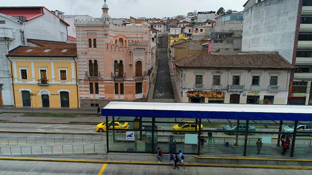 Nespecifikovaný výhled na destinaci Quito nebo výhled na město při pohledu z hotelu