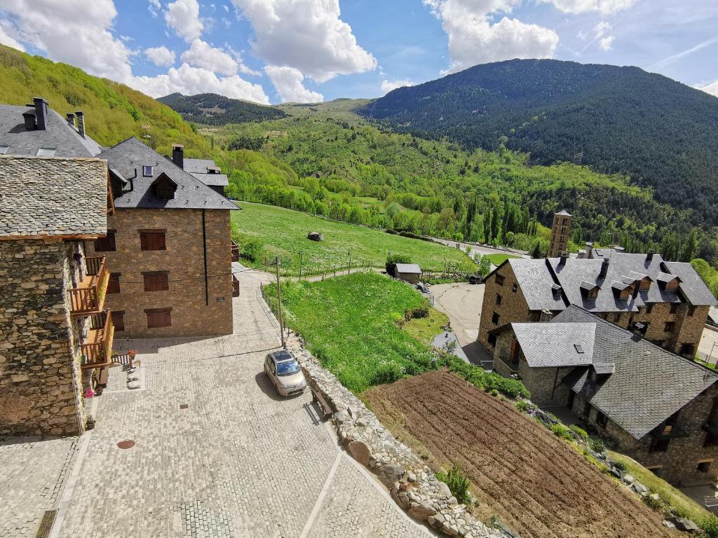 Nespecifikovaný výhled na hory nebo výhled na hory při pohledu z apartmánu
